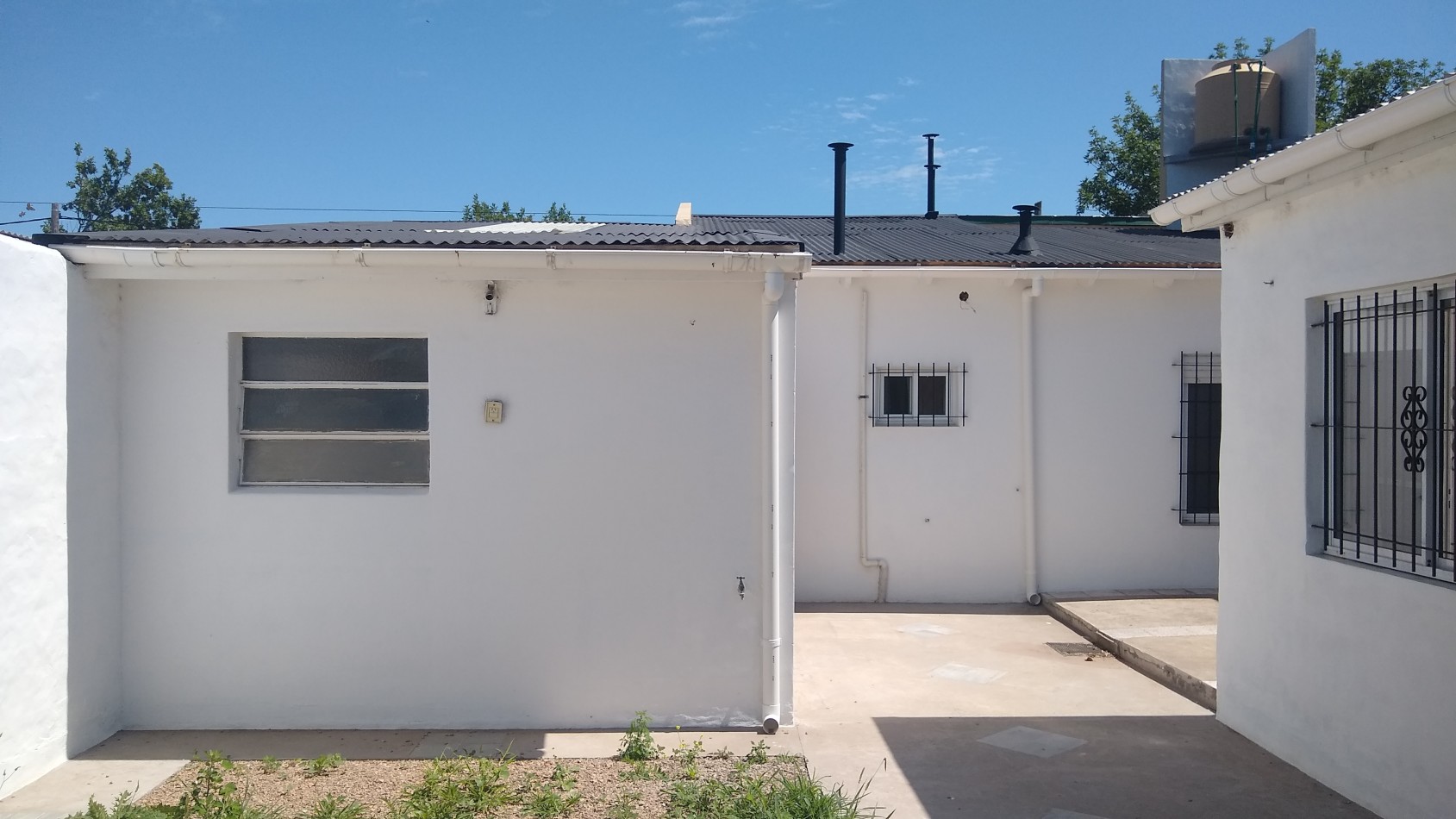 CASA EN VENTA EN CALLE VICENTE LOPEZ 