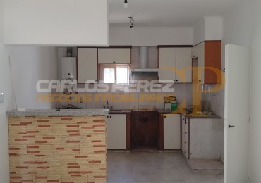 CASA EN VENTA EN CALLE VICENTE LOPEZ 